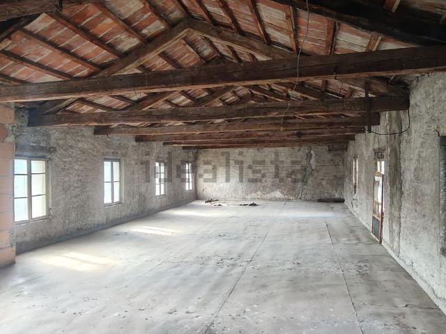 Villetta indipendente in vendita di 395 m² in Via Vittorio Veneto, 25