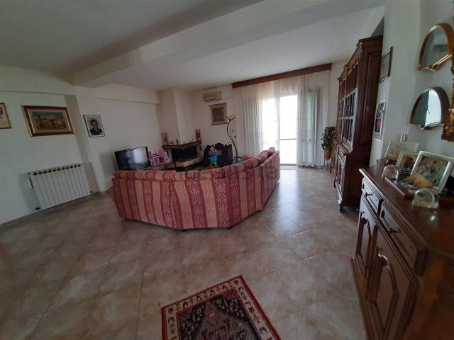 Villetta indipendente in vendita di 396 m²