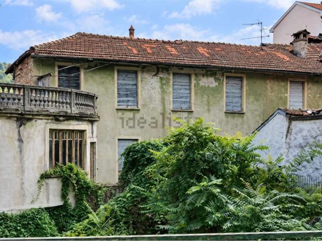 Villetta indipendente in vendita di 399 m² in Piazza Roma, 5