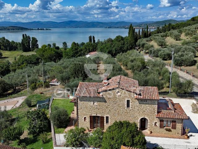 Villetta sul Lago 263m² Magione