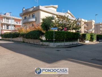 Villette a schiera in vendita a Montecorvino Pugliano