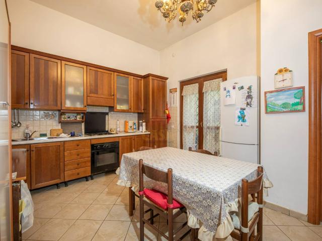 Villette a schiera in vendita a Guidonia Montecelio, Pichini