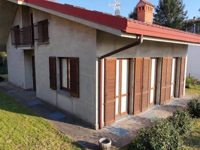 Villette a schiera in vendita a Galbiate