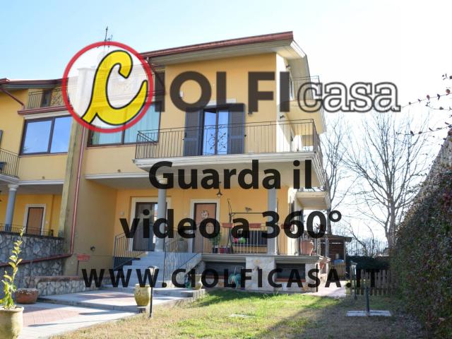 Villette a schiera in vendita a Pignataro Interamna, Via Santa Maria