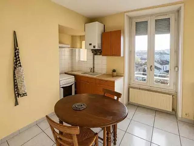 Villeurbanne 69100 Achat / Vente appartement 3 pièces t3 cave
