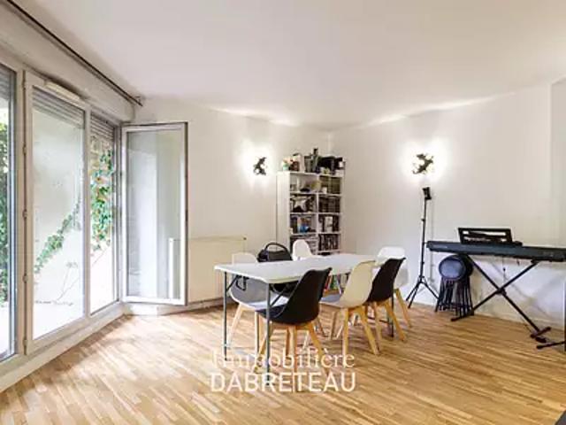 Villeurbanne 69100 Achat / Vente appartement 3 pièces t3 terrasse cave