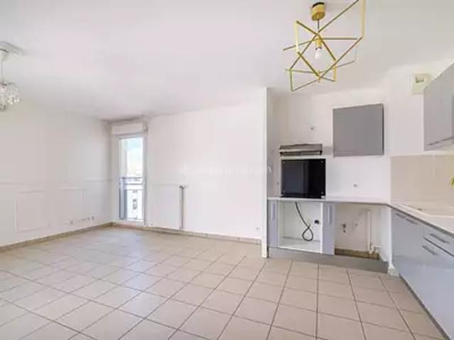 Villeurbanne 69100 Achat / Vente appartement 2 pièces t2