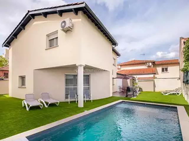 Villeurbanne 69100 Achat / Vente maison 6 pièces t6 cave