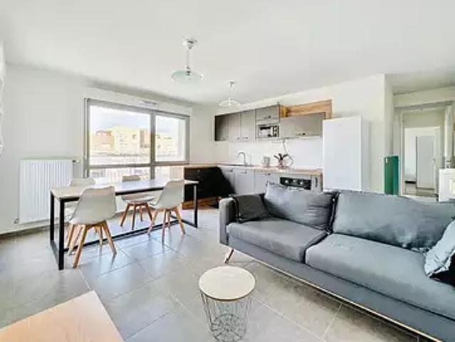 Villeurbanne 69100 Location appartement 3 pièces t3 balcon parking