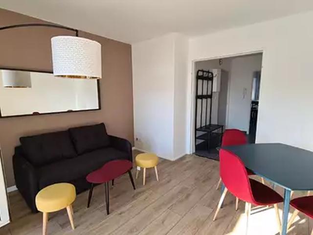 Villeurbanne 69100 Location appartement 4 pièces t4 cave balcon