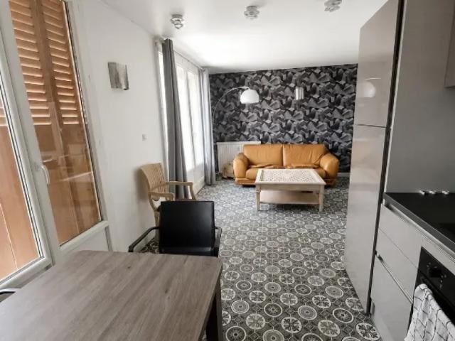 Villeurbanne Appartement 1 pièce 9.38 m²