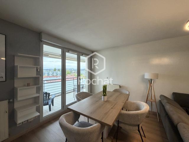 Villeurbanne Appartement meublé de 79 m2, 3 chambres, balcon et garage