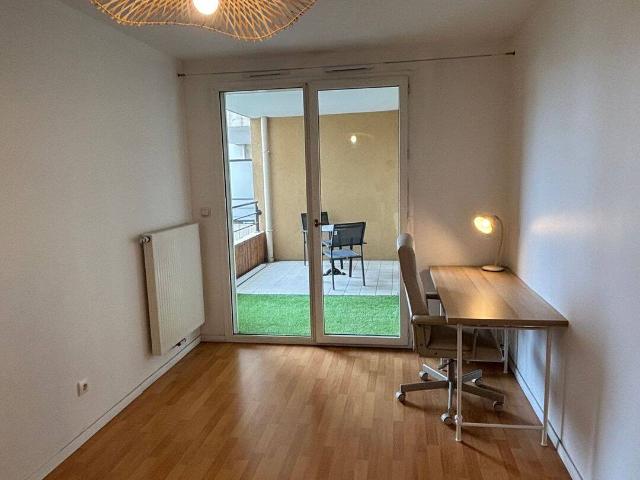Villeurbanne Salengro – T2 meublé de 59,18 m², balcon plein sud et garage fermé