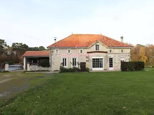 Villexavier 17500 Achat / Vente maison 8 pièces t8 terrasse