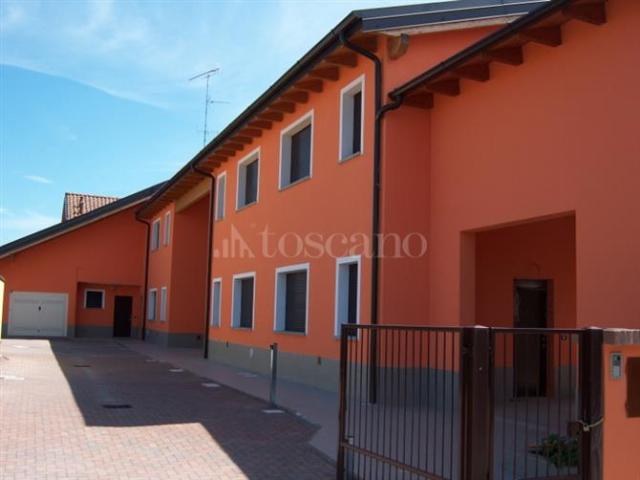 Villino a Schiera di 90 mq a Bastida Pancarana