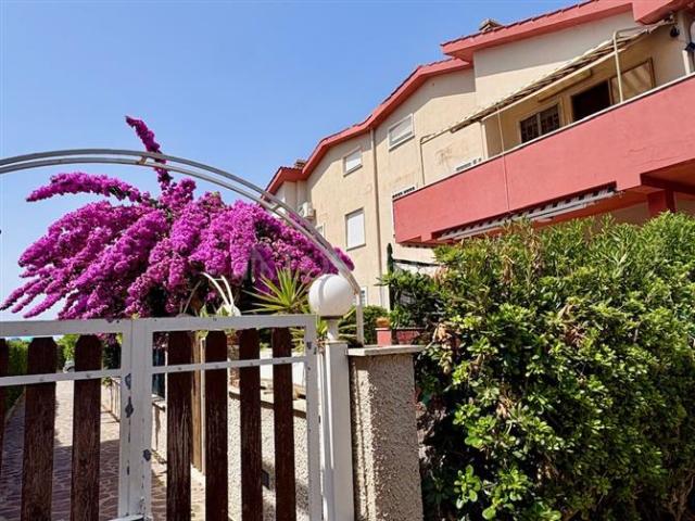 Villino a Schiera di 90 mq a Cooperativa Casa Mia Santa Marinella