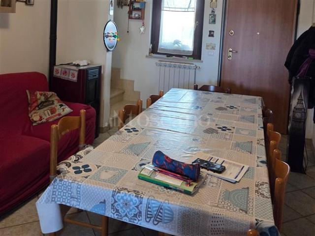 Villino a Schiera di 109 mq a Citta' Sant'Angelo