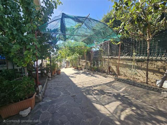 Villino a Schiera di 120 mq a Villa Claudia, Lido di Cincinnato, Lido delle Sirene Anzio