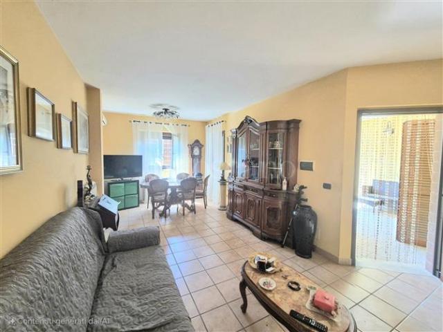 Villino a Schiera di 120 mq a Setteville Nord Guidonia Montecelio