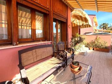 Villino a Schiera di 123 mq a Centro San Giovanni la Punta