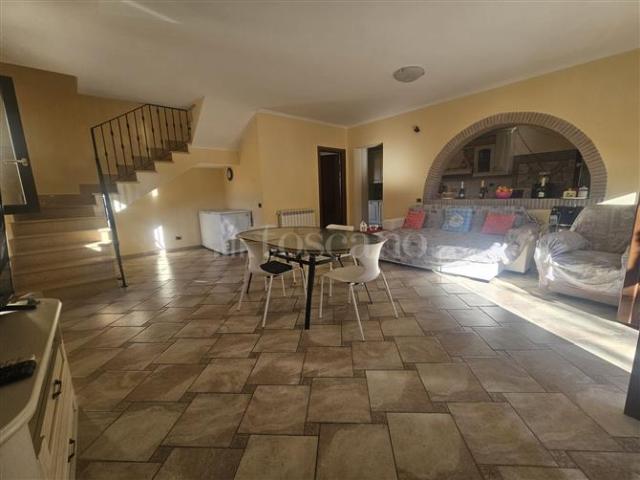 Villino a Schiera di 150 mq a Villa Claudia, Lido di Cincinnato, Lido delle Sirene Anzio