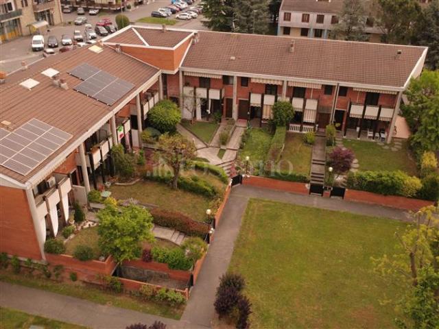 Villino a Schiera di 150 mq a Piazza Gussago