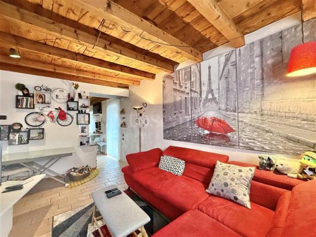 Villino a Schiera di 170 mq a Salionze Valeggio sul Mincio