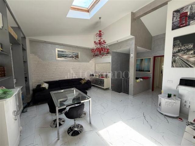 Villino a Schiera di 200 mq a Axa, Casal Palocco, Infernetto Roma
