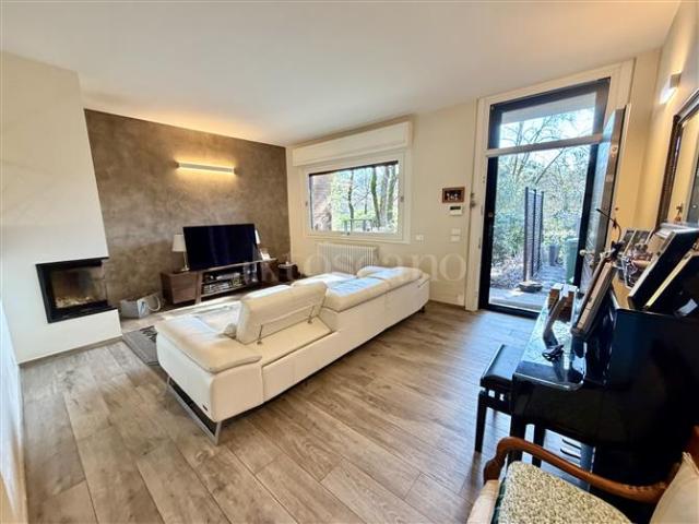 Villino a Schiera di 240 mq a Piazza Gussago