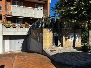 Villino a Schiera di 200 mq a Trigoria, Castel Romano Roma