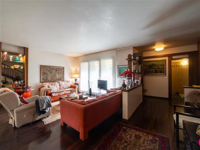 Villino a Schiera di 310 mq a Rorai Grande, Grigoletti Pordenone