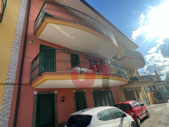 VILLINO A SCHIERA in vendita a San Nicola Manfredi