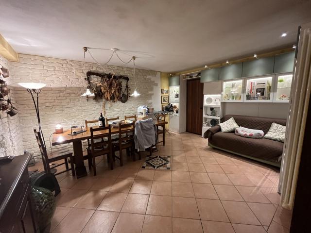 VILLINO in VENDITA a CAMPI BISENZIO CAPALLE GIGLI di 6 vani
