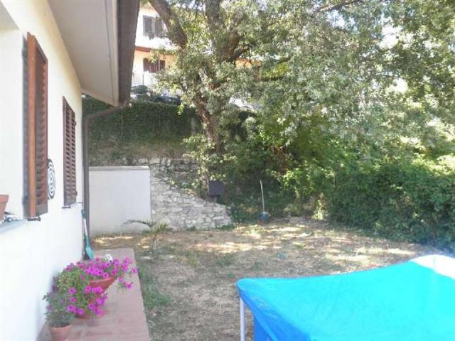 VILLINO in VENDITA a CALENZANO CROCI DI CALENZANO di 4 vani