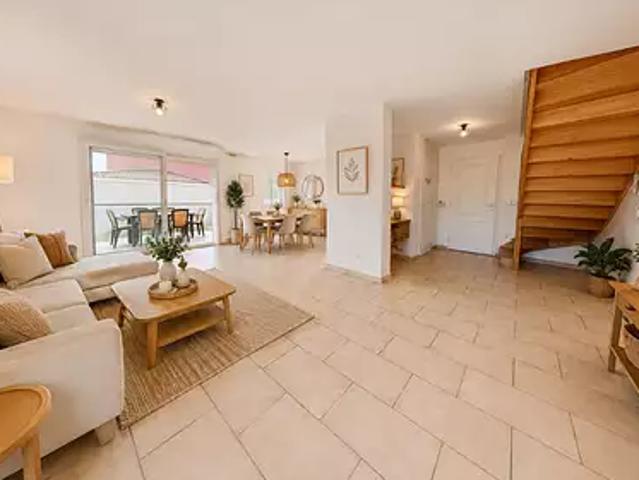 Villieu Loyes Mollon 01800 Achat / Vente maison 4 pièces t4 au dernier étage