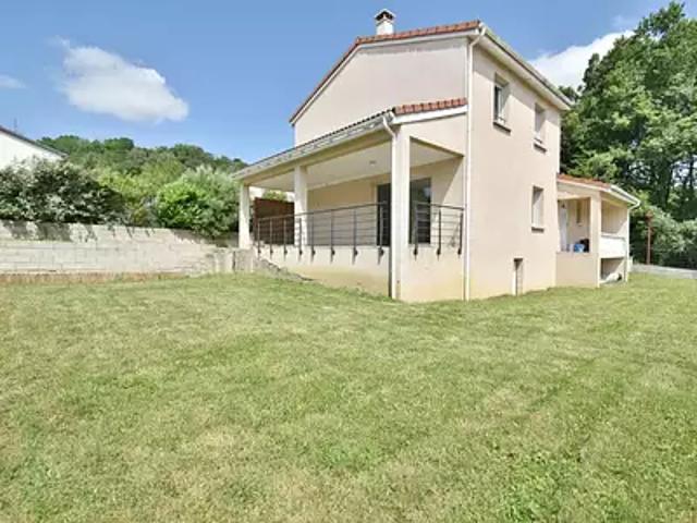 Villieu Loyes Mollon 01800 Achat / Vente maison 4 pièces t4 jardin terrasse