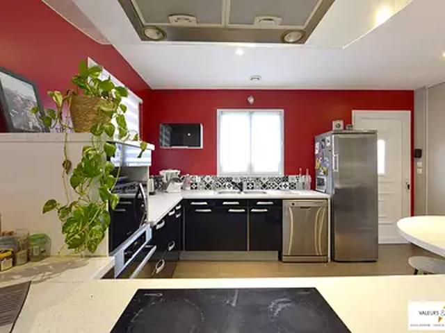 Villié Morgon 69910 Achat / Vente maison 5 pièces t5 au dernier étage terrasse