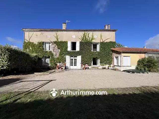 Villiers Couture 17510 Achat / Vente maison 7 pièces t7