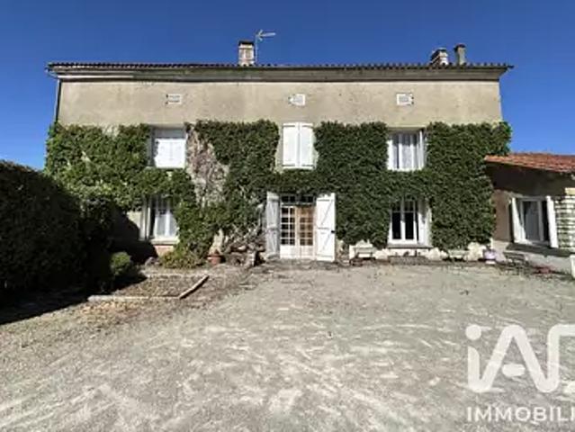 Villiers Couture 17510 Achat / Vente maison 9 pièces t9