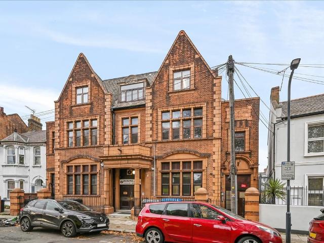 Villiers Road, Willesden Green NW2, 3 bed flat to rent, £2,500 pcm | PrimeLocation