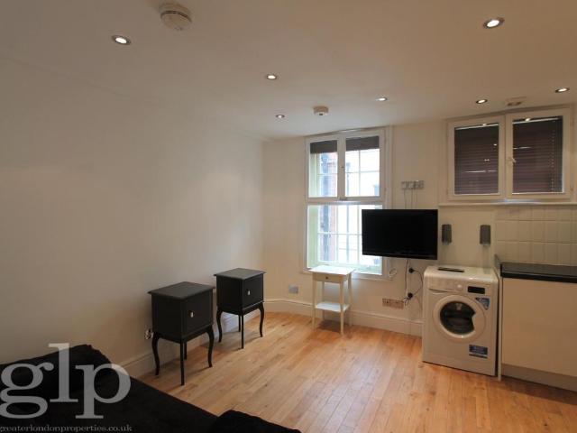 Villiers Street, Covent Garden, WC2N Studio to rent £1,712 pcm £395 pw