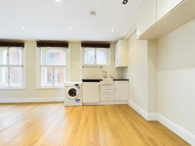 Villiers Street, Covent Garden, WC2N Studio to rent £1,885 pcm £435 pw
