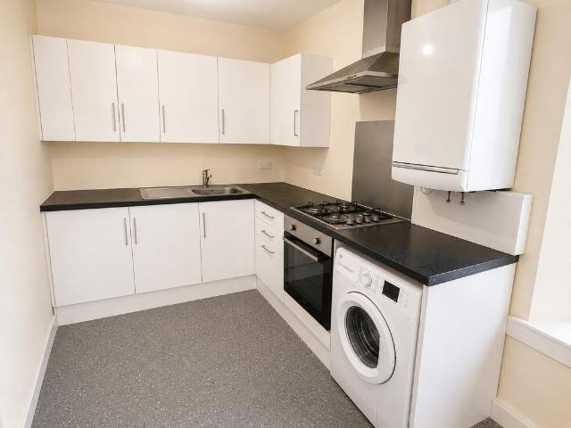 Villiers Street, Briton Ferry, SA11 1 bed apartment to rent £675 pcm £156 pw