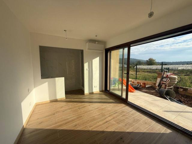 Villla neuve T6 de 136 m2 environ avec garage