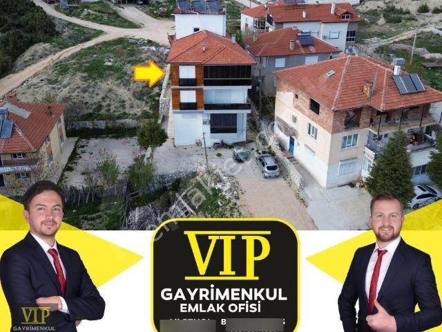 Vip Gayrimenkul'den Subaşı Okulu Yanı 2.kat 2+1 Daire