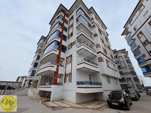Vip Lineden Yeşiltepede Satılık Arakat 3+1 Daire