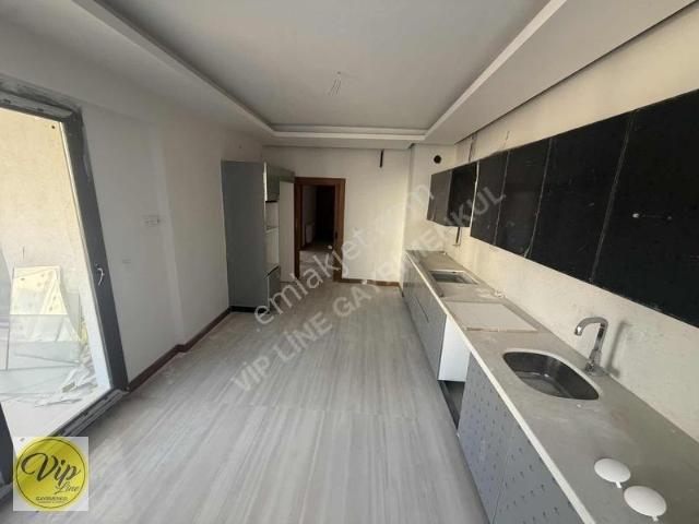Vip Lineden Çilesizde 4+1 Megalüx Arakat Daire
