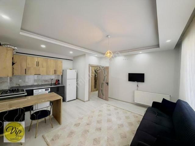 Vip Line'den Kanalboyu Civarı Belediyeye Yakın 1+1 Full Eşyalı