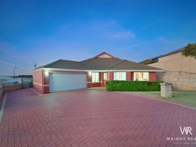 Immaculate Family Living with Space, Flexibility and Sunset Views
