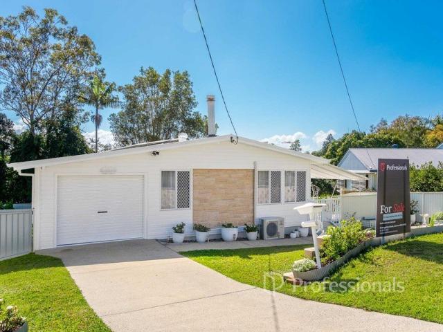 Virtually Brand New in Peaceful Lismore Heights